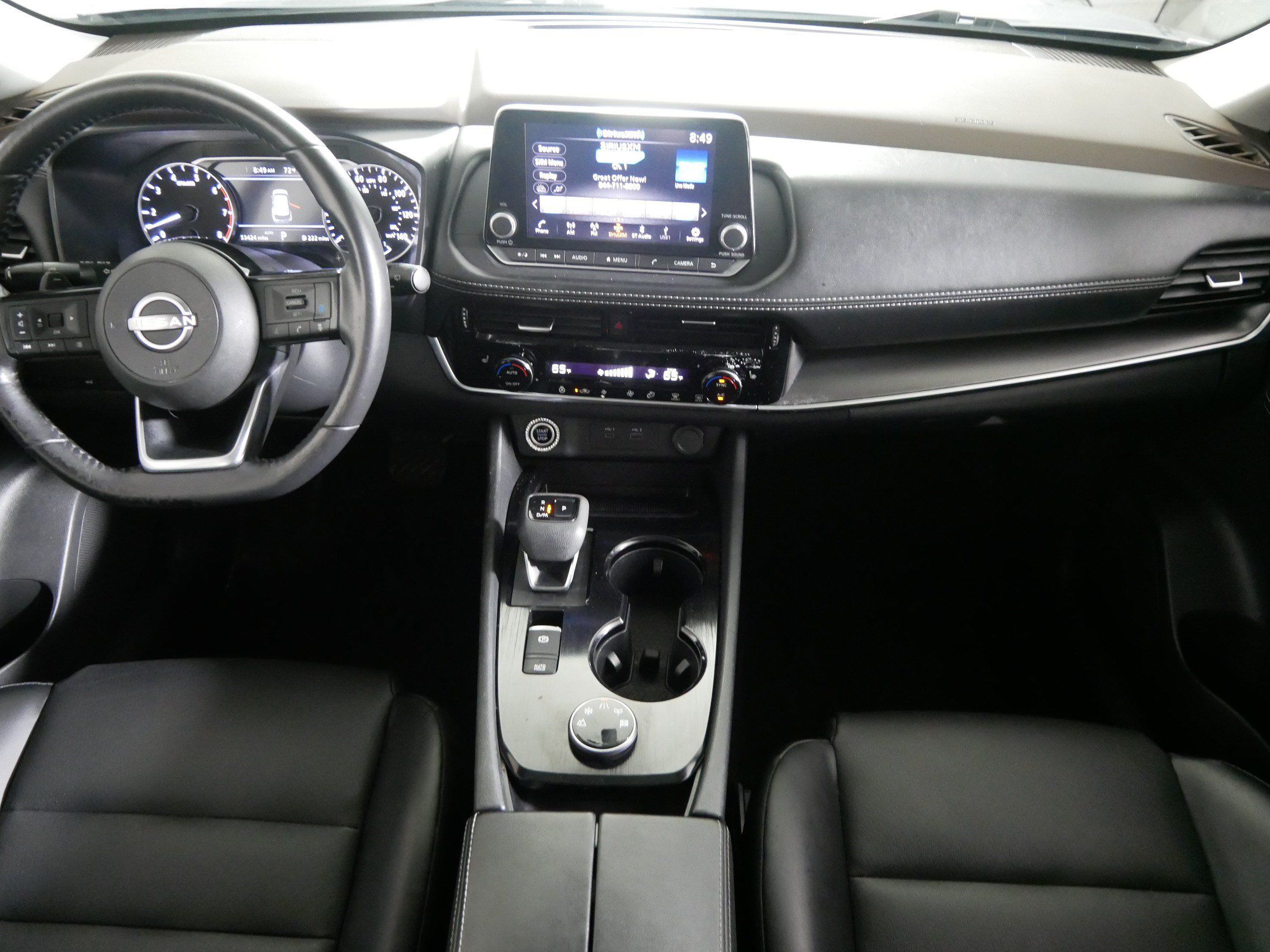 Used 2023 Nissan Rogue SV w/ SV Premium Package AWD/4WD image 10