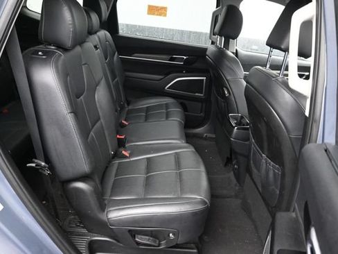 Used 2020 Kia Telluride EX AWD/4WD image 6
