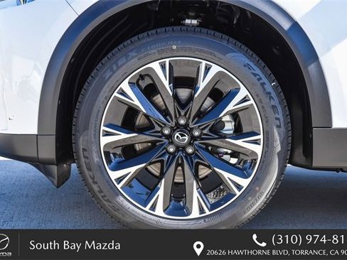 New 2026 MAZDA CX-90 Plug-In Hybrid w/ Premium Plus image 11