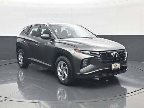 Certified 2022 Hyundai Tucson SE FWD image 4