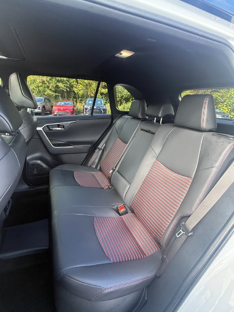 Used 2023 Toyota RAV4 XSE w/ Weather Package AWD/4WD image 28