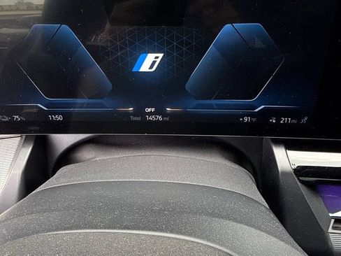 Used 2026 BMW i5 eDrive40 w/ M Sport Package AWD/4WD image 1
