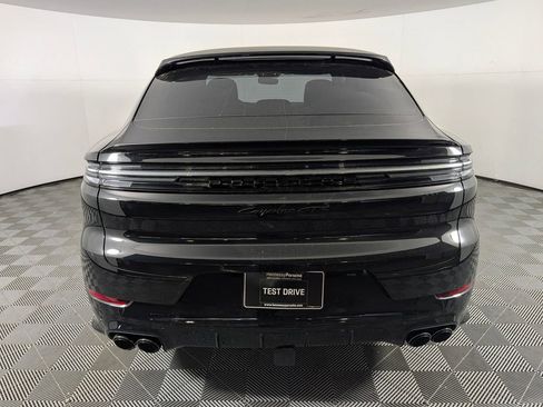 New 2026 Porsche Cayenne GTS image 6