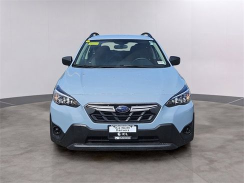 Used 2023 Subaru Crosstrek 2.0i image 2