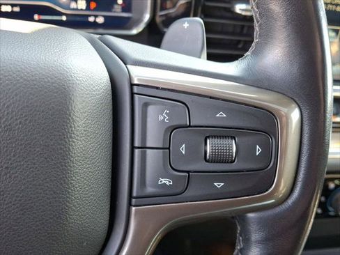 Used 2022 Chevrolet Silverado 1500 High Country w/ High Country Premium Package image 18