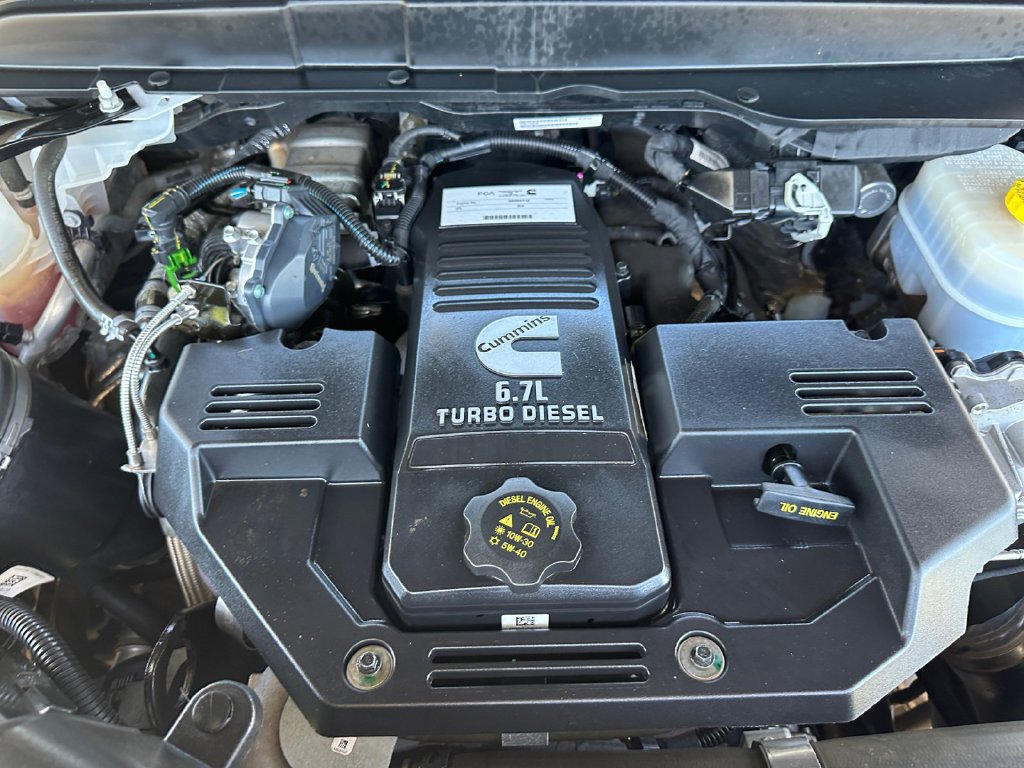 Certified 2022 RAM 2500 Laramie AWD/4WD image 10