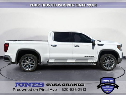 Used 2019 GMC Sierra 1500 SLT w/ SLT Premium Plus Package AWD/4WD image 6