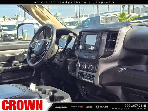 Used 2019 RAM 3500 Tradesman RWD image 28