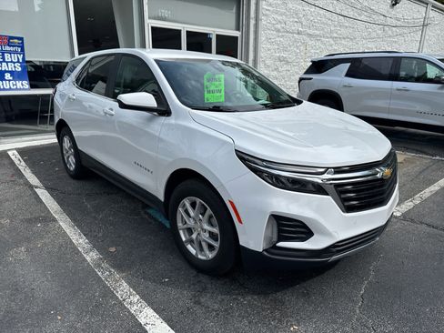 Certified 2023 Chevrolet Equinox LT image 3