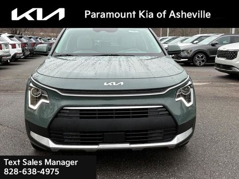 New 2026 Kia Niro EX image 2