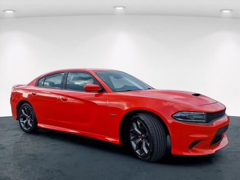 Used 2019 Dodge Charger R/T image 19