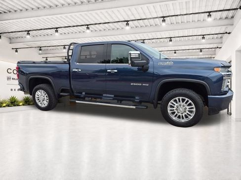 Used 2020 Chevrolet Silverado 2500 High Country w/ Z71 Off-Road Package AWD/4WD image 14