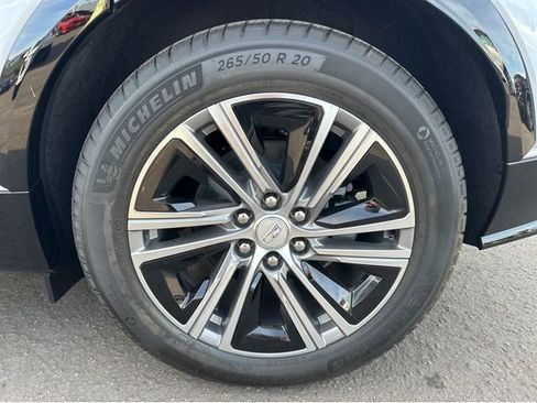 New 2026 Cadillac Lyriq Luxury image 15