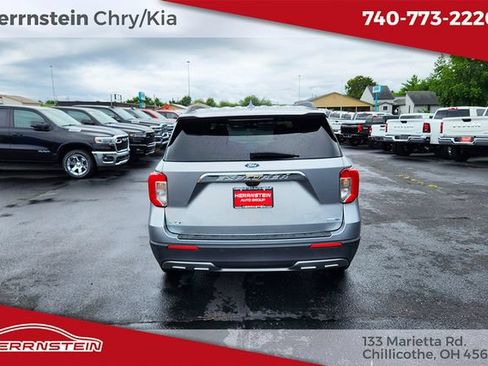 Used 2020 Ford Explorer XLT w/ Equipment Group 202A AWD/4WD image 27