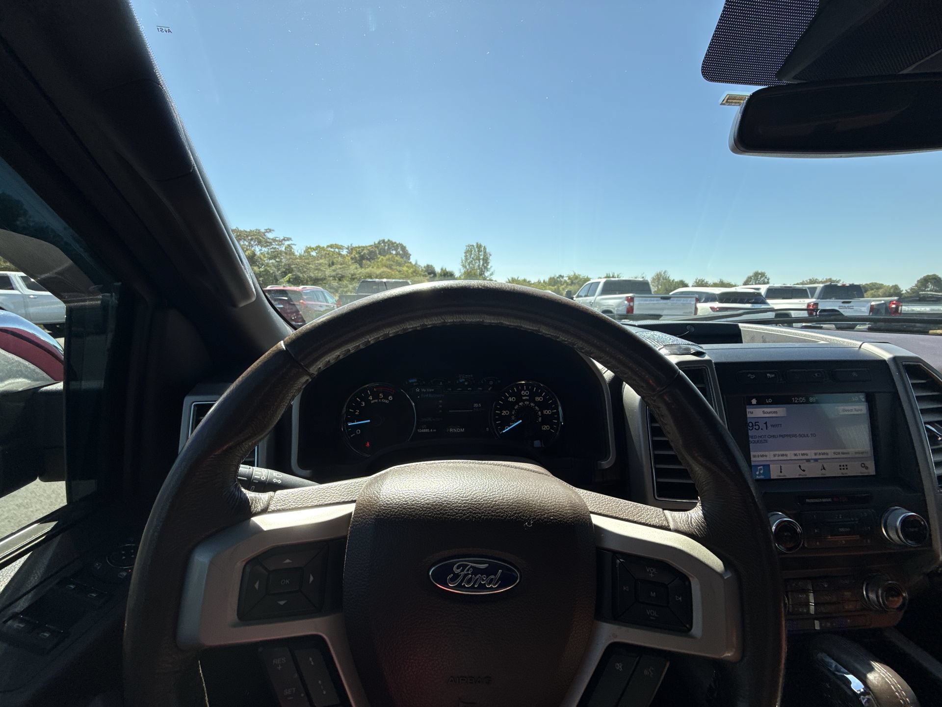 Used 2019 Ford F150 King Ranch w/ Equipment Group 601A Luxury AWD/4WD image 17