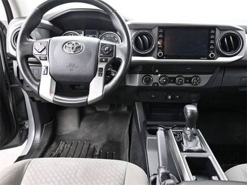 Used 2020 Toyota Tacoma SR5 image 22