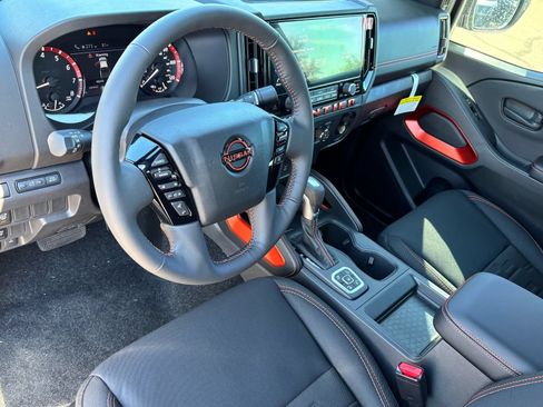 New 2026 Nissan Frontier PRO-4X w/ Tow Package AWD/4WD image 19