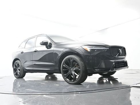 Used 2024 Volvo XC60 B5 Ultimate w/ Protection Package Premier AWD/4WD image 51