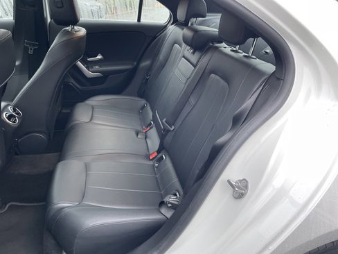 Certified 2022 Mercedes-Benz A 220 image 38