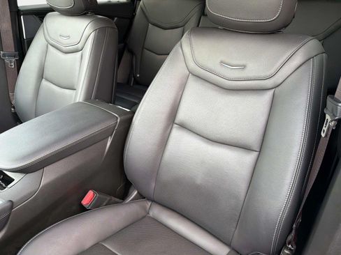 Used 2024 Cadillac XT6 Premium Luxury AWD/4WD image 34