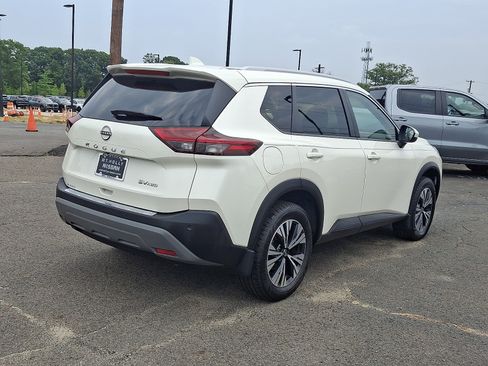 Used 2023 Nissan Rogue SV w/ SV Premium B Package AWD/4WD image 7