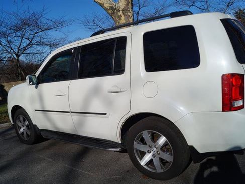 Used 2015 Honda Pilot Touring image 7