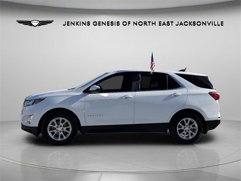 Certified 2021 Chevrolet Equinox LT image 2