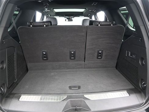 Used 2023 Chevrolet Tahoe RST w/ Luxury Package image 17