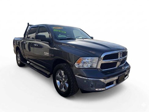 Used 2018 RAM 1500 Big Horn image 3