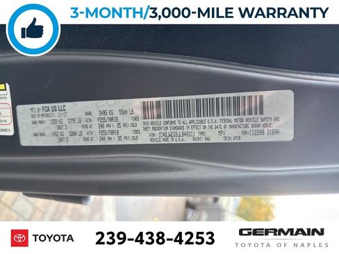 Used 2018 Jeep Wrangler Unlimited Sahara w/ Connectivity Group image 22