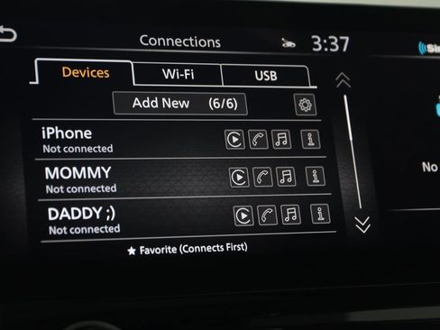 Used 2024 Nissan Armada SL w/ Captain's Chairs Package image 36