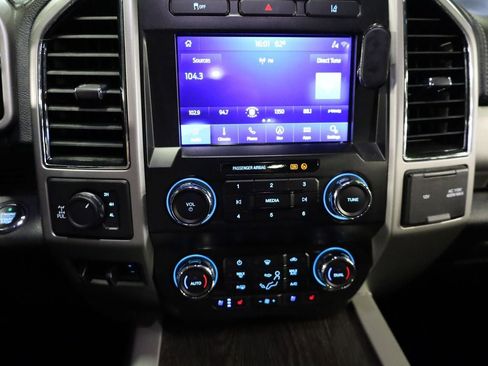 Certified 2020 Ford F250 Lariat image 25