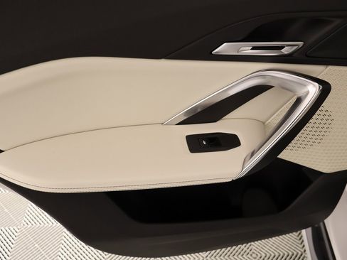 New 2026 BMW X1 xDrive28i w/ Technology Package image 19