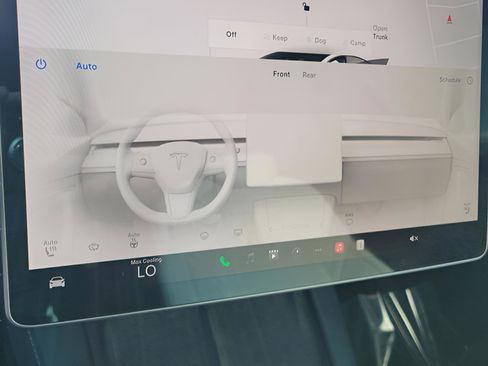 Used 2023 Tesla Model 3 Standard Range RWD image 11