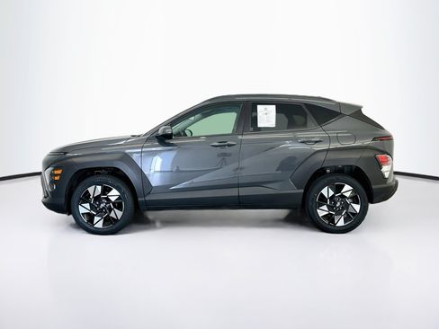 Used 2025 Hyundai Kona SEL AWD/4WD image 4