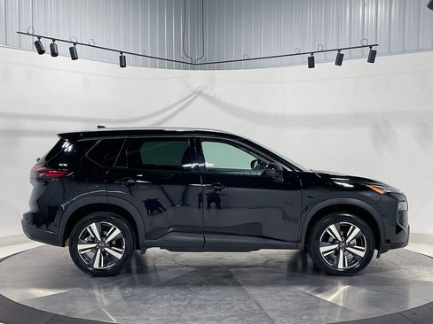 Used 2026 Nissan Rogue SL AWD/4WD image 10