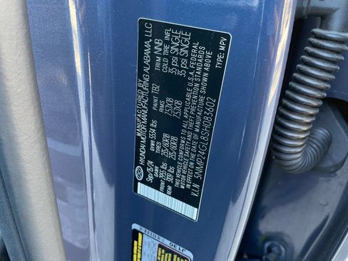 Used 2025 Hyundai Santa Fe SEL FWD image 32