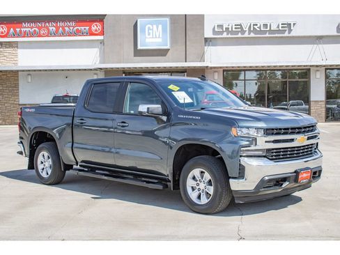 Used 2019 Chevrolet Silverado 1500 LT w/ All-Star Edition AWD/4WD image 2