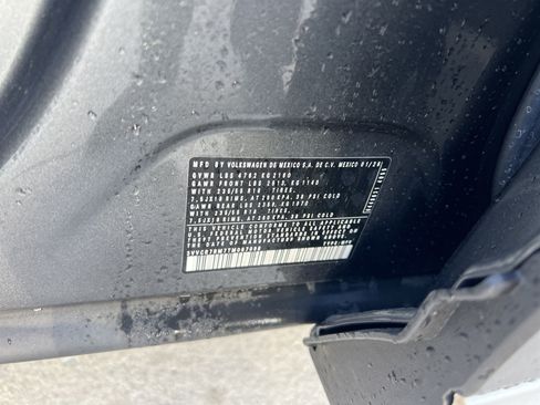 Used 2026 Volkswagen Tiguan S FWD image 29