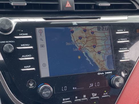 Used 2020 Toyota Camry XSE w/ Driver Assist Package FWD image 6