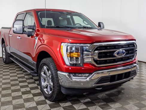 Used 2021 Ford F150 XLT w/ Equipment Group 302A High AWD/4WD image 12
