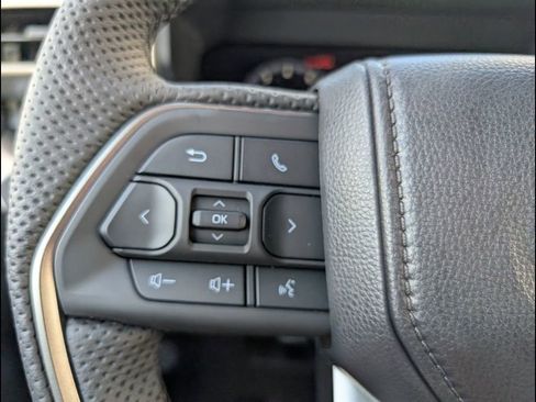 New 2025 Toyota Tacoma TRD Off-Road image 10