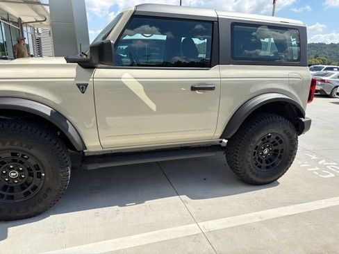 Used 2026 Ford Bronco 2-Door w/ Sasquatch Package AWD/4WD image 20