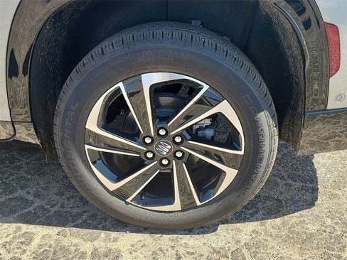 New 2025 Buick Enclave Sport Touring w/ Super Cruise Package image 6