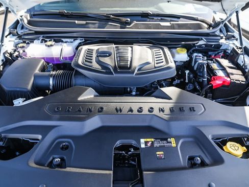 New 2026 Jeep Grand Wagoneer 4WD image 12