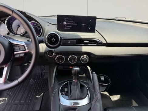 Used 2024 MAZDA MX-5 Miata Grand Touring RWD image 13