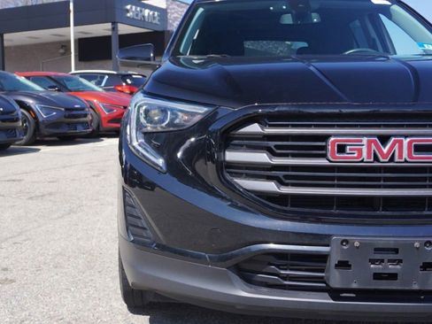 Used 2020 GMC Terrain SLE w/ Driver Convenience Package image 14