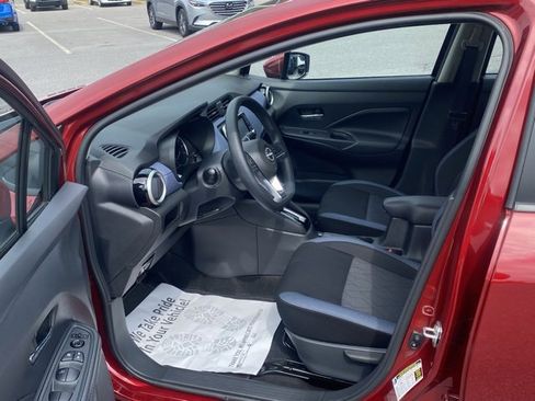 Used 2024 Nissan Versa SV w/ Trunk Package image 15