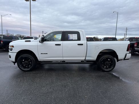 Used 2025 RAM 2500 Big Horn image 9
