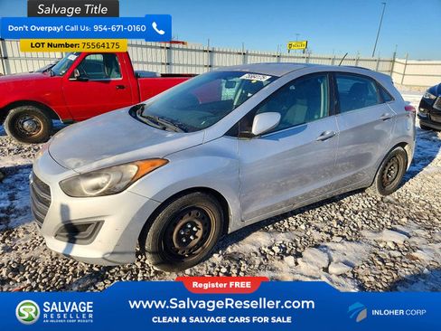 Used 2017 Hyundai Elantra GT image 1